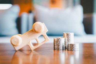 Comparación de tasas de interés en financiamiento de autos